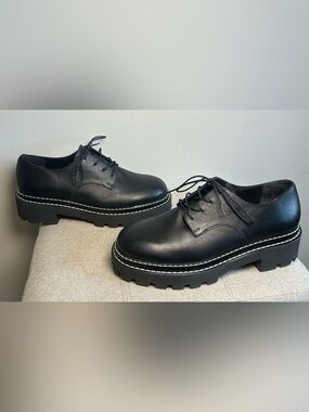 Poppy Barley Uniform Oxford Shoes Sz 10 Black Classic Lace Canada Made In Spain